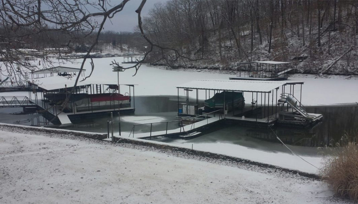 Ice Away - Water Deicer for Pond or Lake Docks, Boats and Fisheries