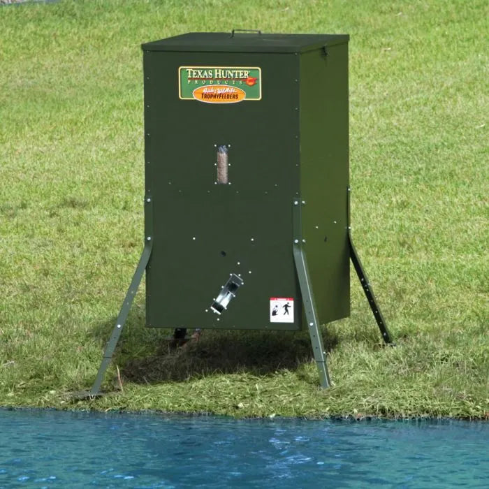 Electric Fish Feeder For Pond by Texas Hunter with automatic programmable feeding and clog-free performance.