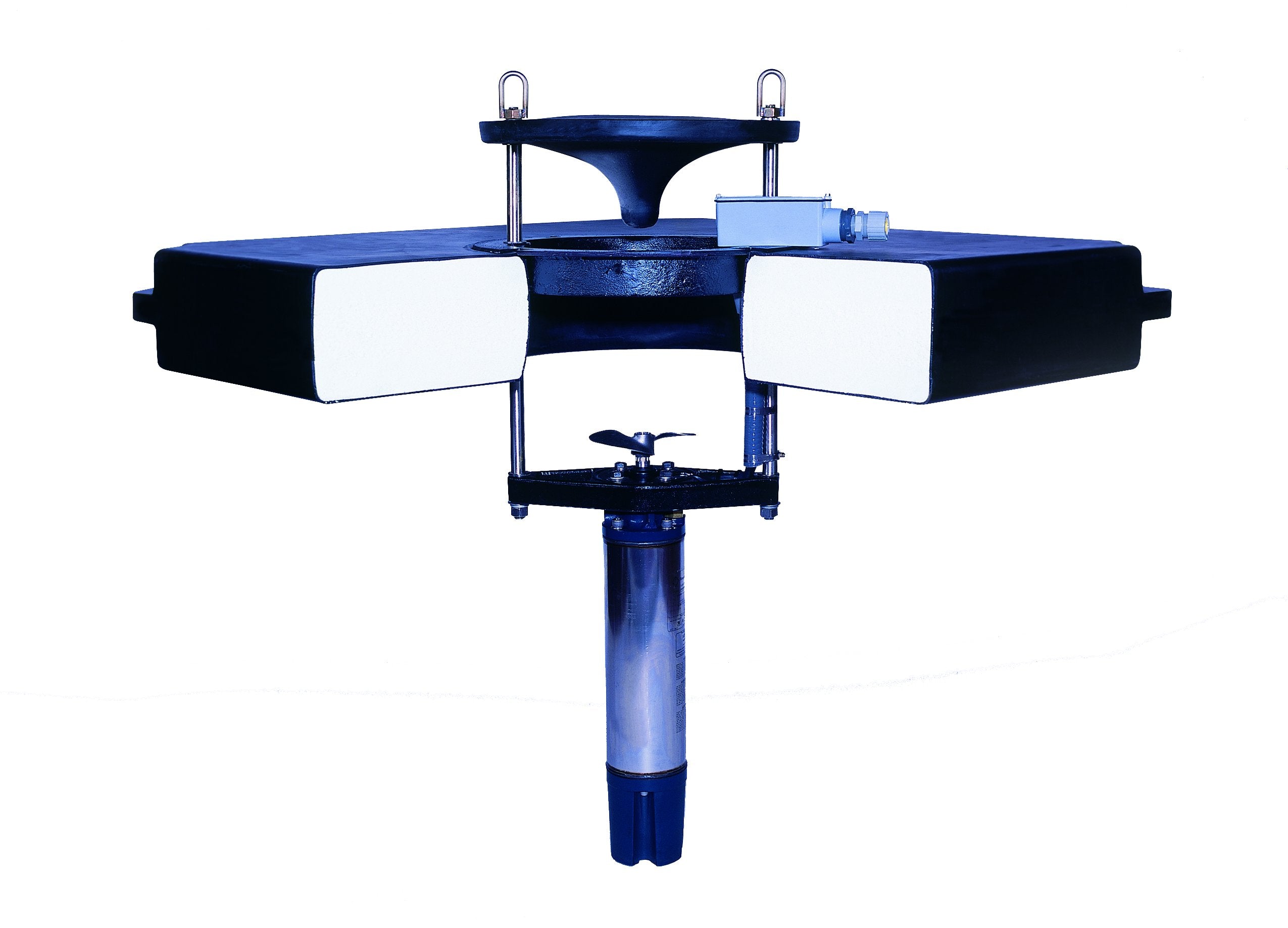 Quantum - Surface Pond Aerator for Aquaculture and Water Treatment | 5HP-20HP